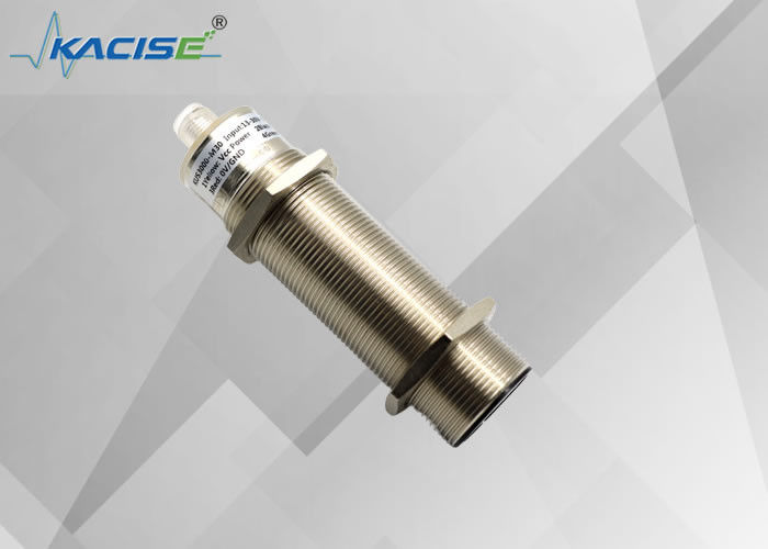 Sensor Jarak Ultrasonik Tipe M30 dengan Perlindungan IP65 dan Akurasi Tinggi ≤1% untuk Pengukuran Level yang Tepat