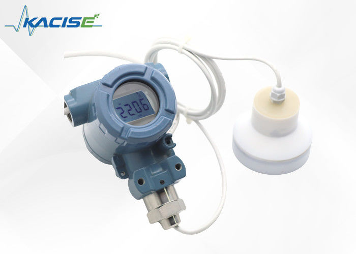 12 Meter Range PVDF Material IP68 Perlindungan Sensor Tingkat Cairan Ultrasonik untuk Aplikasi Industri