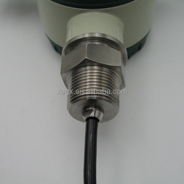 GPS GPRS Diesel Fuel Tank Level Sensor dengan Keakuratan 0,5% F.S IP65 Perlindungan dan Waktu Waktu Kerja 5-1000 Menit