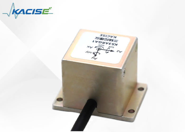 Kinerja tinggi, biaya rendah Mems Gyroscope dengan arus masuk mA 30 MA dan Bandwidth 80 Hz yang dapat disesuaikan
