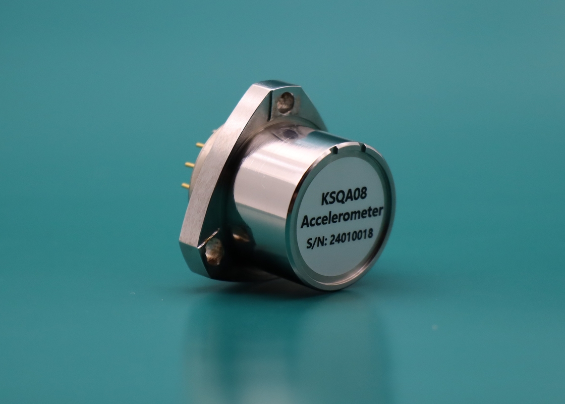 1.2 ~ 1.6mA/g Skala Factor Shock Proof Accelerometer Dengan Sensitivitas <1μg
