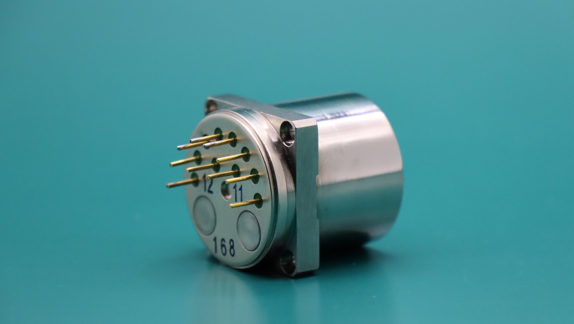 Sensitivitas suhu≤30ppm/°C~≤80ppm/°C Ukuran Sensor Akselerometer Ø25.4x30mm