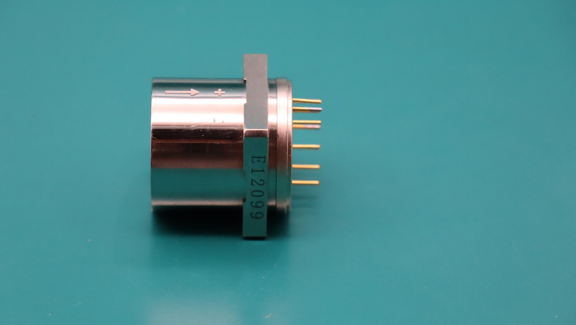 15g 20Hz 2000Hz Vibration Peak Sinus Accelerometer Sensor untuk Pemantauan Kesehatan Mesin