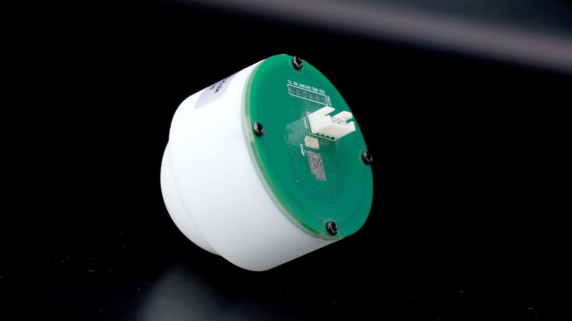 Sensor Tingkat Radar Frekuensi 80GHz dengan arus 12V 30MA dan Komunikasi RS485 untuk Pemantauan Tingkat Tangki