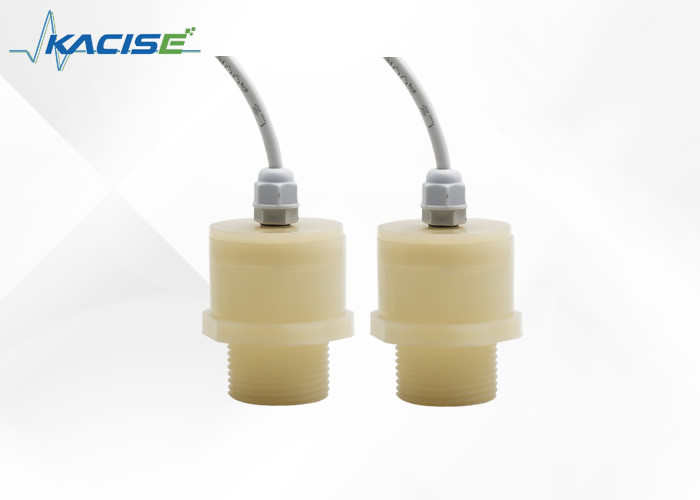3G Transmitter PVDF Material Ultrasonik Sensor Tingkat Air Digital Output 24VDC Tegangan Operasi