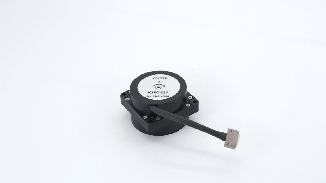 -45 ̊+70 ̊C) Suhu Operasi Sensor Giroskop Elektronik Koefisien Perjalanan acak ≤0.01 ̊/h^1/2) 5V