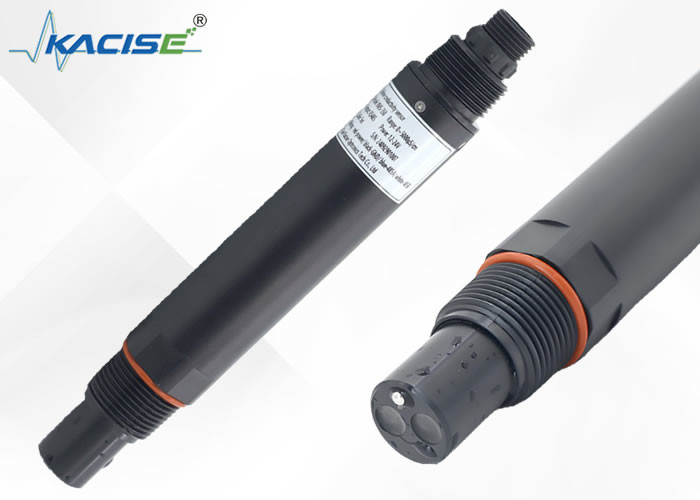 Tingkat Perlindungan IP68 Sensor Kualitas Air KWS-350 Mengukur 0,2 mS/cm sampai 200 mS/cm Tanpa Controller