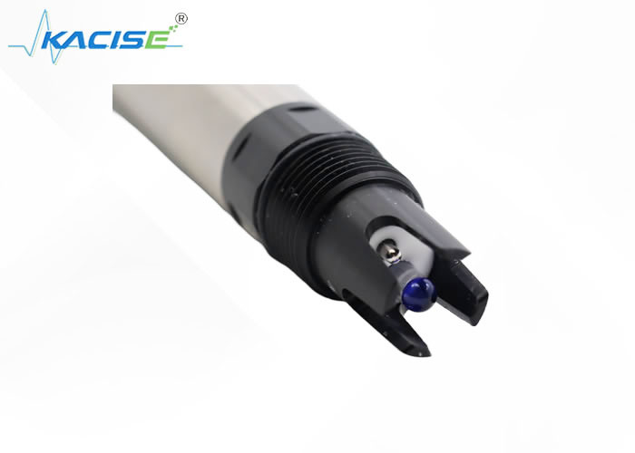 POM Dan Titanium Bagian Material basah Sensor PH On-line Untuk koneksi mudah Untuk memantau solusi sungai