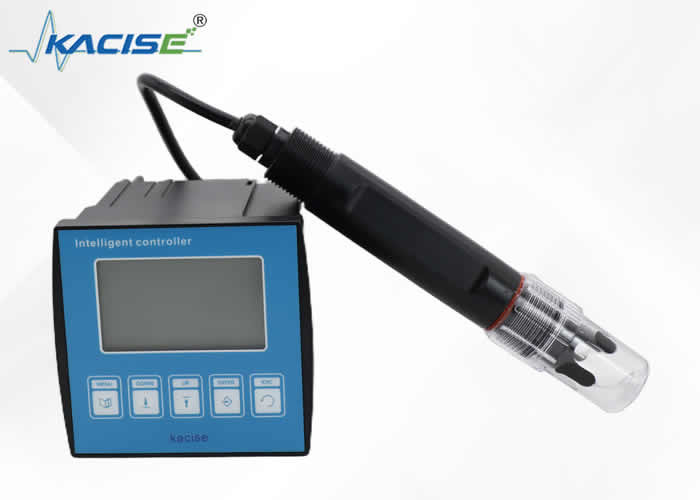 Simpan hingga 50 Pengukuran PH Dengan KDM-110 On-line PH Meter Kompensasi Suhu 0-99.9C Tingkat Perlindungan PH IP65