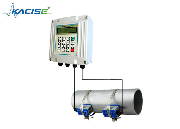KUF2000 Series Clamp On Ultrasonic Flowmeter dengan Perlindungan IP67, Rentang DN32-DN6000 dan Keakuratan 1%