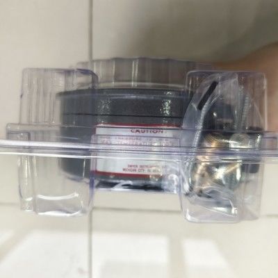 Dwyer Magnehelic 2300-60PA Differential Pressure Gauge dengan kisaran 60-0-60 Pa, akurasi ±2%, dan IP67 Enclosure