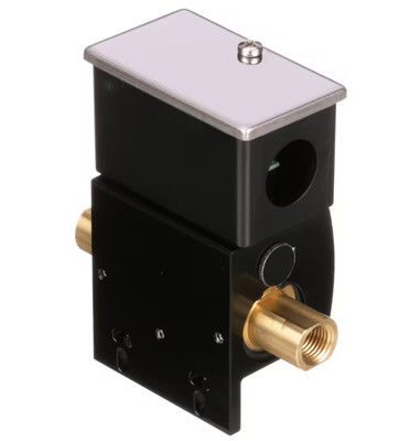 Sakelar Tekanan SPDT Diferensial Basah / Basah Seri Dwyer DX (Model DXW-11-153-1 hingga DXW-11-153-4)