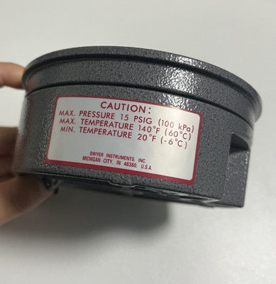 Dwyer Series 2000 Magnehelic Differential Pressure Gauge dengan ± 2% FS Keakuratan dan Gerak Magnetik Tanpa gesekan untuk 20-140 ° F Aplikasi