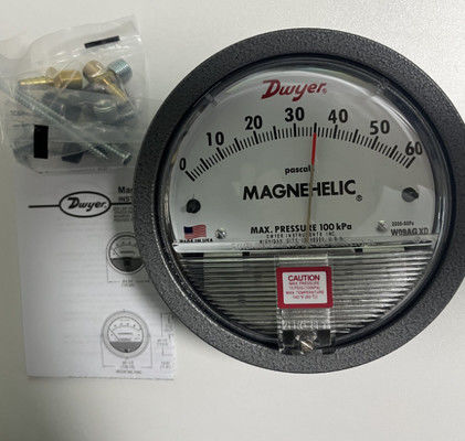 Dwyer Series 2000 Magnehelic Differential Pressure Gauge dengan ± 2% FS Keakuratan dan Gerak Magnetik Tanpa gesekan untuk 20-140 ° F Aplikasi