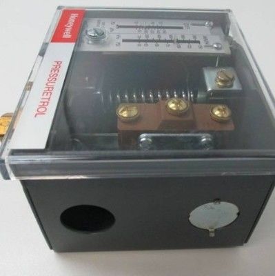 Kontrol Tekanan Daur Ulang Otomatis Honeywell dengan Sakelar Snap-Acting SPDT Rentang Tekanan 10-150 psi dan Diafragma Baja Tahan Karat