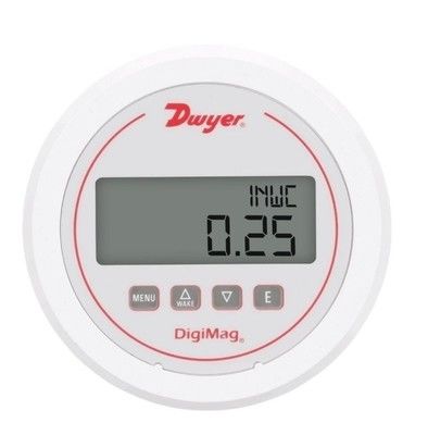 Pengukur Tekanan Diferensial Digital DigiMag Seri Dwyer DM-1000 dengan Layar LCD, Kompensasi Suhu, dan Pengukuran Multi-Fungsi