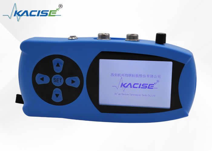 KWD100 Handheld Depth Sounder dengan Jangkauan 0,7 ~ 100m 3,6 ° ± 10% Emission Angle dan ± 0,5% Akurasi Ultrasonik Depth Sensor