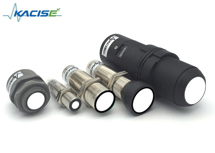 Sensor Level Ultrasonik Non Kontak 0,5m - 60m dengan Perlindungan IP65/IP66 dan Output 4-20mA/RS485