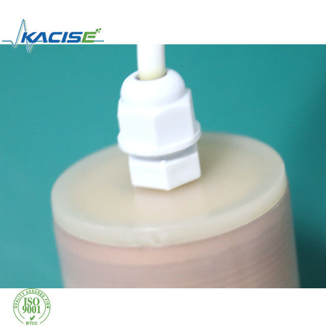Sensor Transduser Ultrasonik Cangkang PTFE Tahan Air IP67 dengan Frekuensi 25kHz untuk Pengukuran Tingkat Cairan